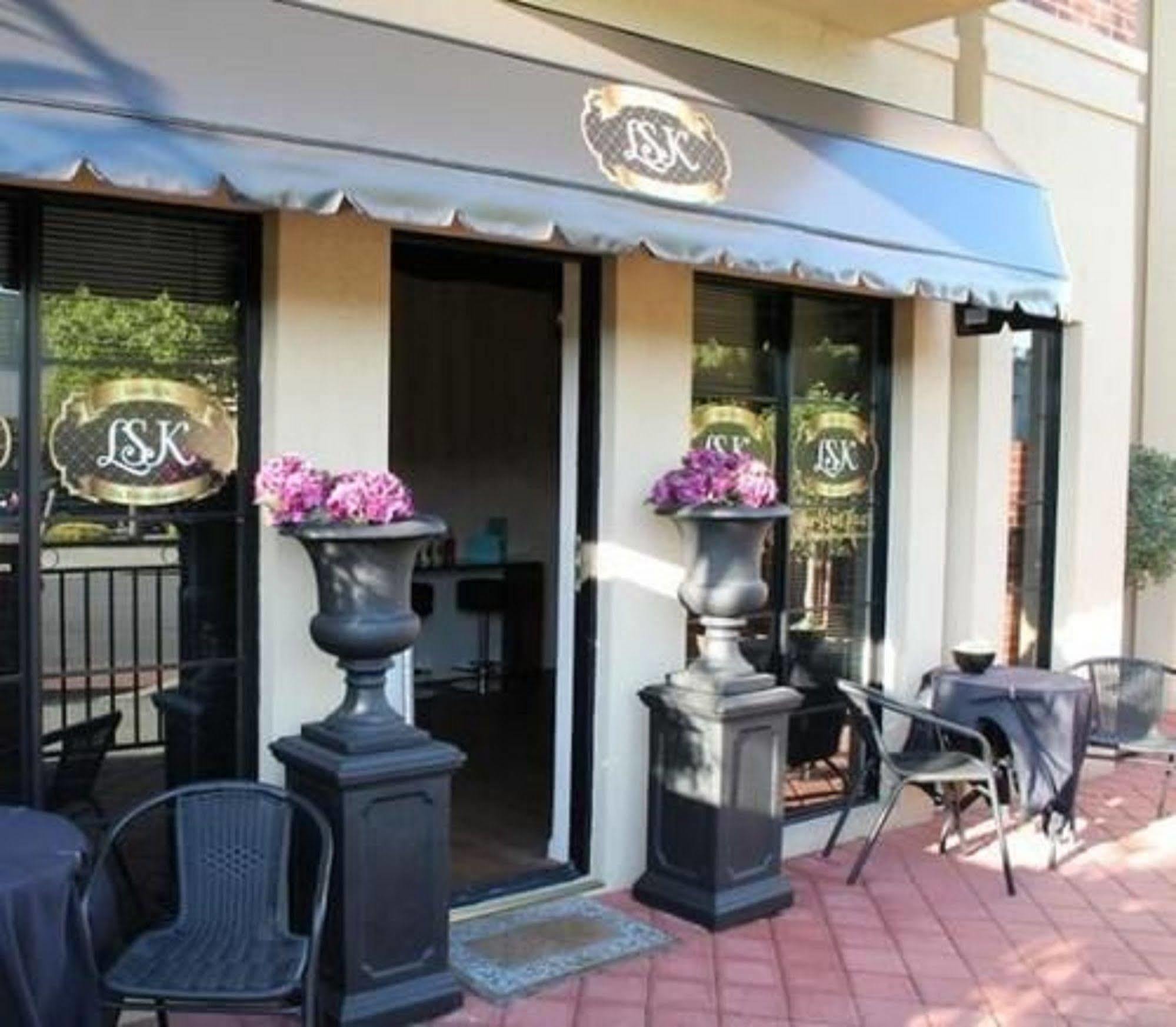 Ganesha Wellness Spa Perth Exterior photo